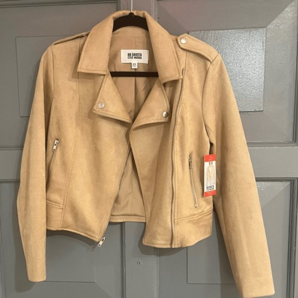 BB Dakota & Steve Madden Tan Faux Suede‎ Moto Jacket Silver Hardware Sz XS NWT